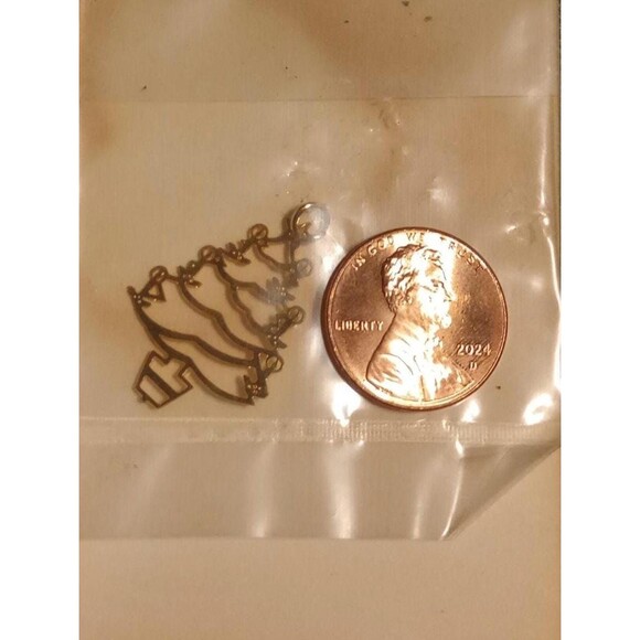 Small 24 k Gold Christmas Tree Charm | NWT Original Card Jewelry Craft Gift Idea - Picture 4 of 4